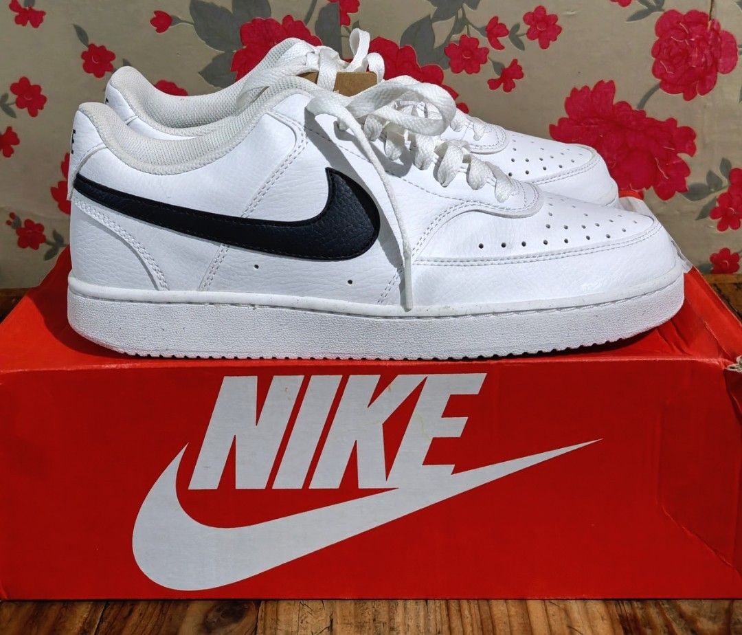 Nike Court Vision Low White Black (Category: Announcements) located in Manila. Submitted by happyearth_17e07f (Listing ID 1470341597, Image 1). Description: For sale 1 time used only good as new pa sya.. pick upw Pasig mangahan... size us 8.. 1.5k nlng.