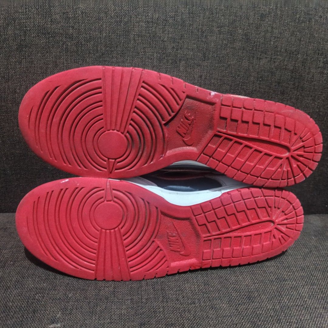 Nike Dunk Low Retro" Black White Red" (Category: Sneakers) located in San Pedro. Submitted by reynardkurtnavela (Listing ID 1470296091, Image 3). Description: PAKIBASA MUNA!! Size 9us/ 42euro Very good condition Slight sign of usage very slight sole sep (not obvious) bawal sa maselan Ukay shoes Authenticity not guarantee P899 only. add shipping fee sa malayo.