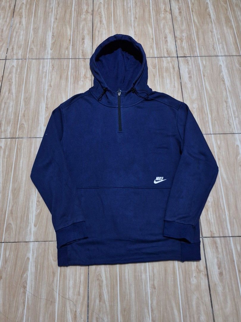 Nike Hoodie qzip (Category: Coats, Jackets and Outerwear) located in Antipolo. Submitted by kentoy6666 (Listing ID 1470307710, Image 1). Description: .