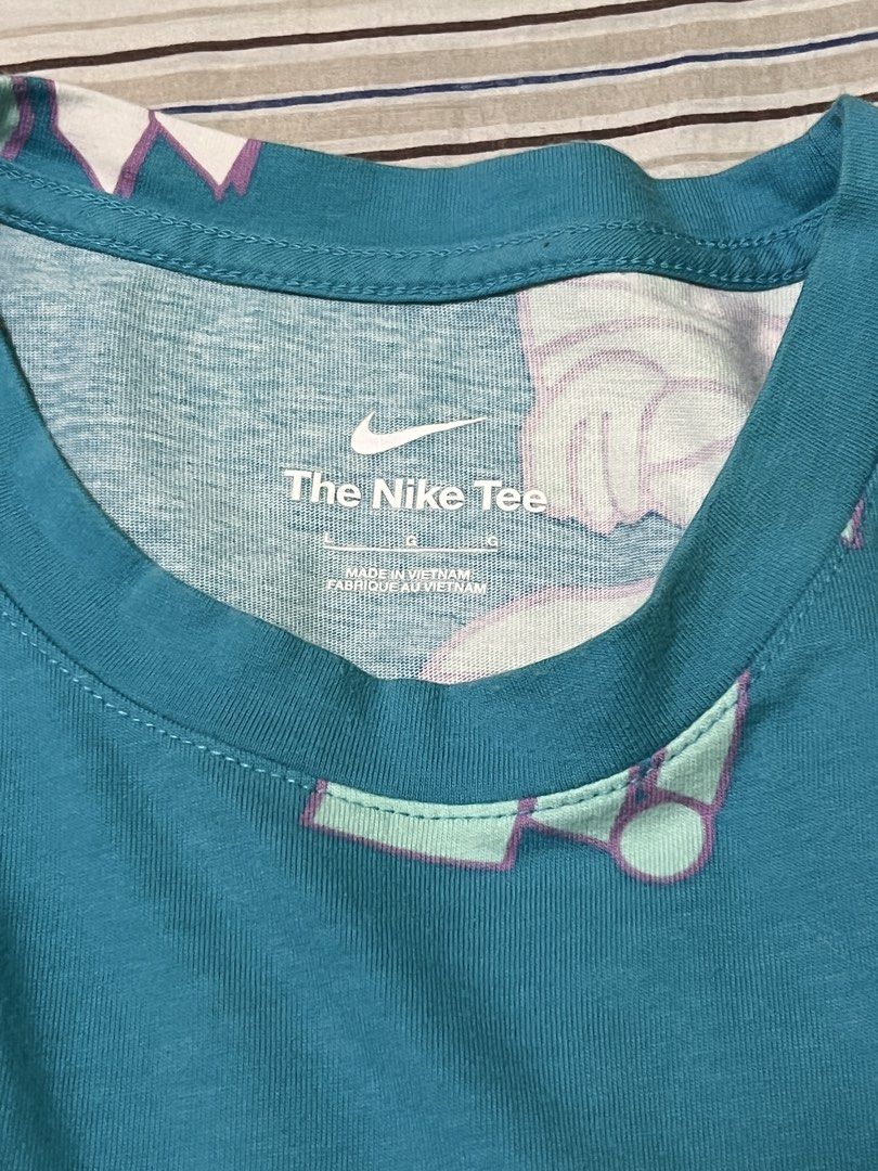 Nike Hoops All-Over Print Tee Teal (Category: Tshirts & Polo Shirts ) located in Tanza. Submitted by shunsuiiii (Listing ID 1470332742, Image 2). Description: - L (21x29) - MOP: Maribank/Gotyme.