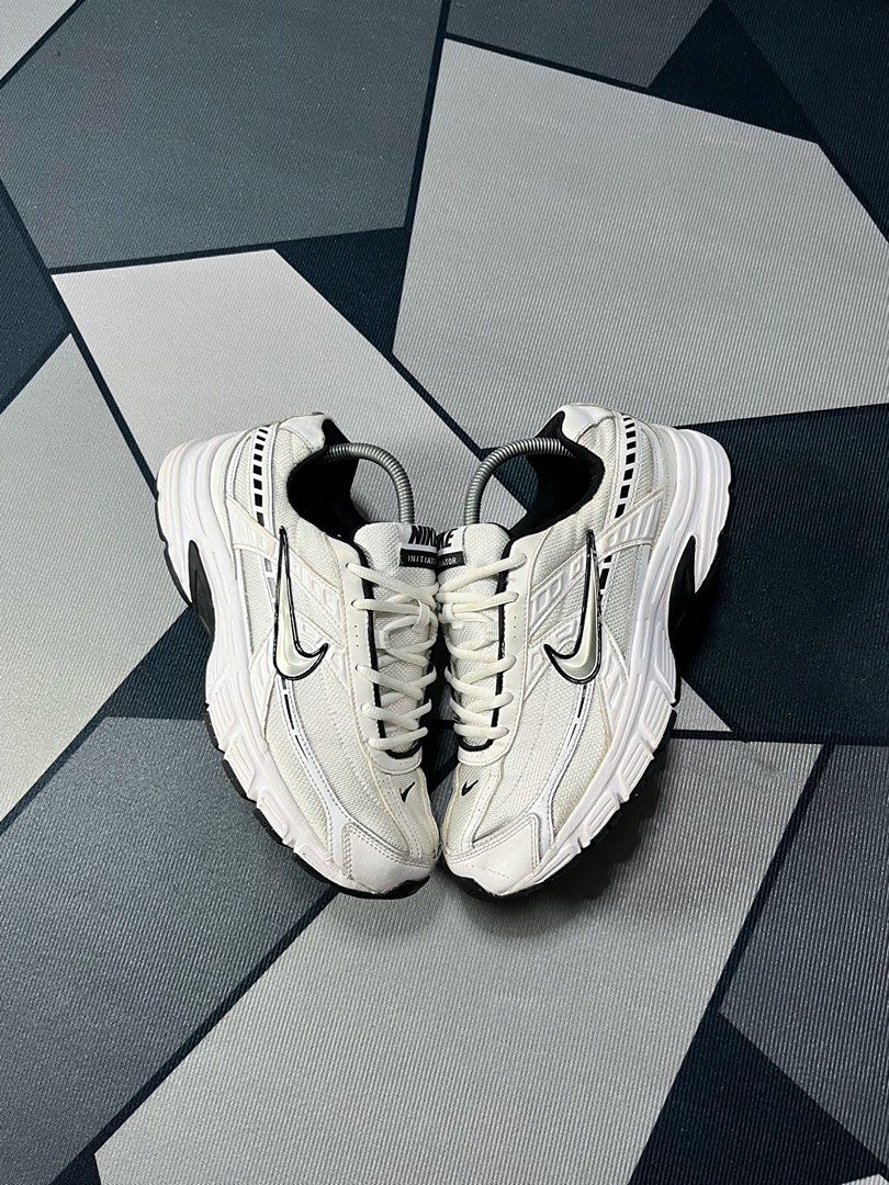 Nike Initiator Metallic Silver (Category: Casual Shoes) located in Butuan. Submitted by jacobfrost (Listing ID 1470285051, Image 2). Description: Size 9 us mens / 10 us on womens Excellent condition Minor sign of usage ₱1700 Shipping nationwide.