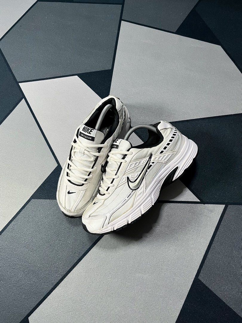Nike Initiator Metallic Silver (Category: Casual Shoes) located in Butuan. Submitted by jacobfrost (Listing ID 1470285051, Image 3). Description: Size 9 us mens / 10 us on womens Excellent condition Minor sign of usage ₱1700 Shipping nationwide.