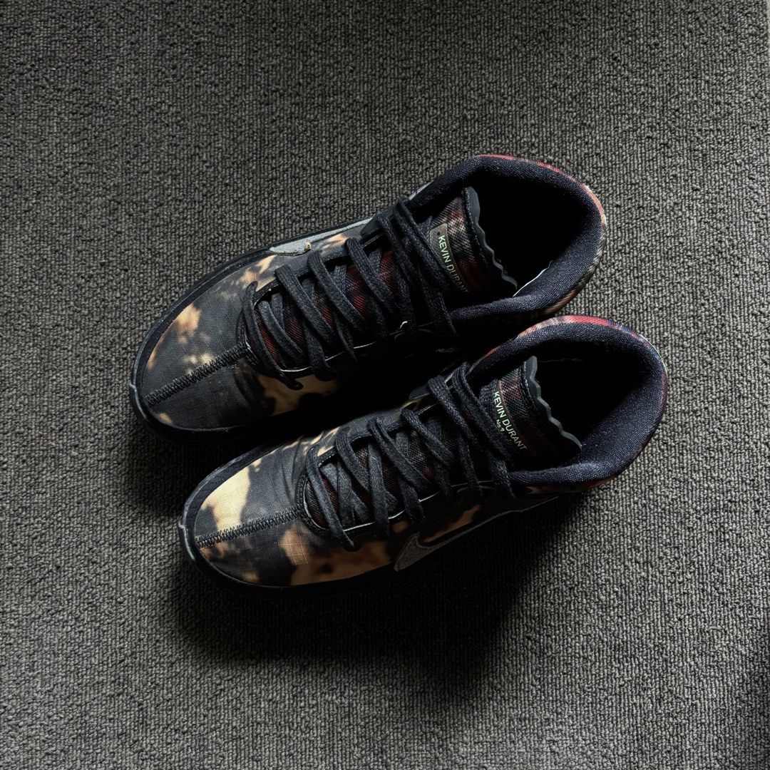 Nike KD 13 Bleached Plaid (Category: Sneakers) located in Pasig City. Submitted by bootsoftravel_ph (Listing ID 1470218120, Image 2). Description: Nike KD 13 Bleached Plaid used - Good FOR SALE Pair only FREE shipping!!! Issue: reglued Price ₱2,800 size: EU 41 / UK 7 / US 8 Guaranteed 100% Legit 💯 We ship nationwide 🚚.