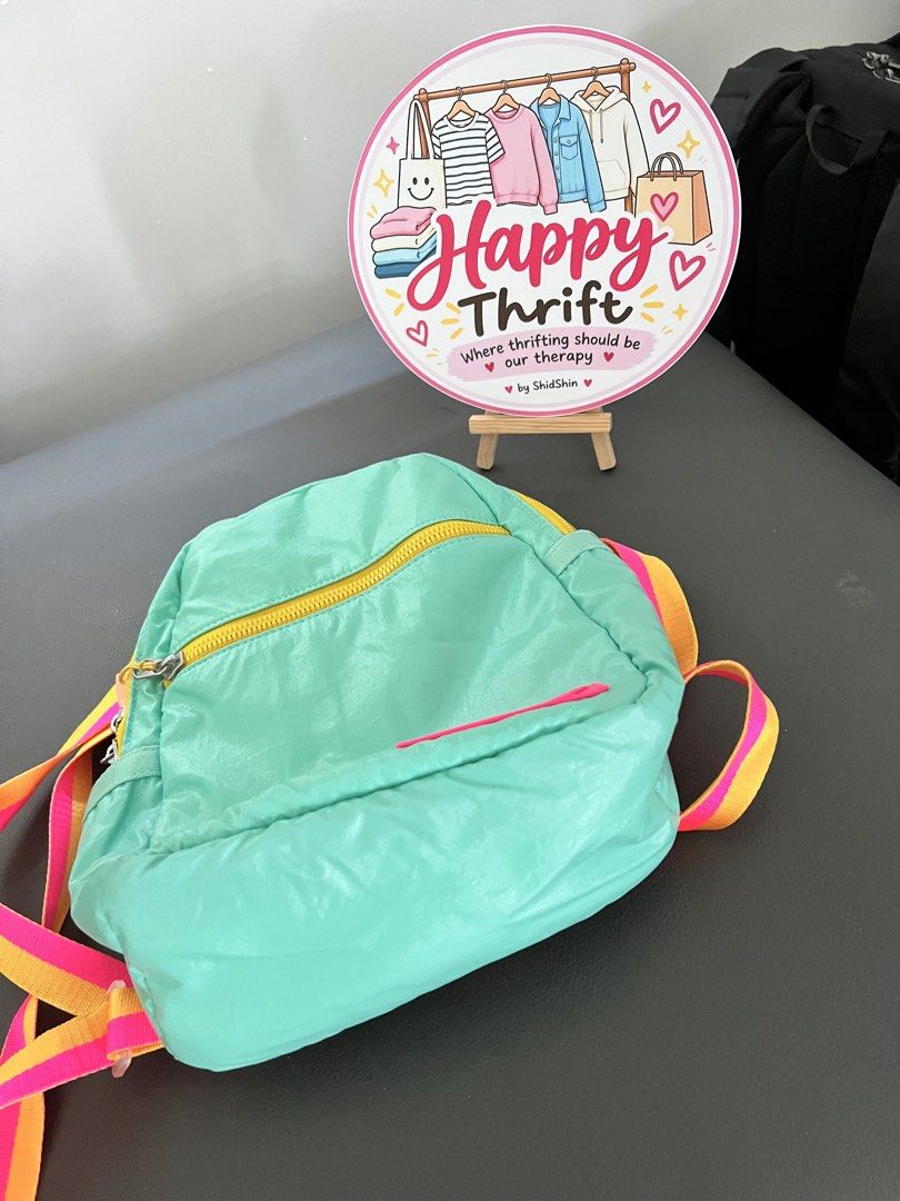 Nike Kid’s bag (Category: Babies & Kids Fashion) located in Cabanatuan. Submitted by happythriftbyshidshin (Listing ID 1470155089, Image 3). Description: See pics for details Personal preloved.