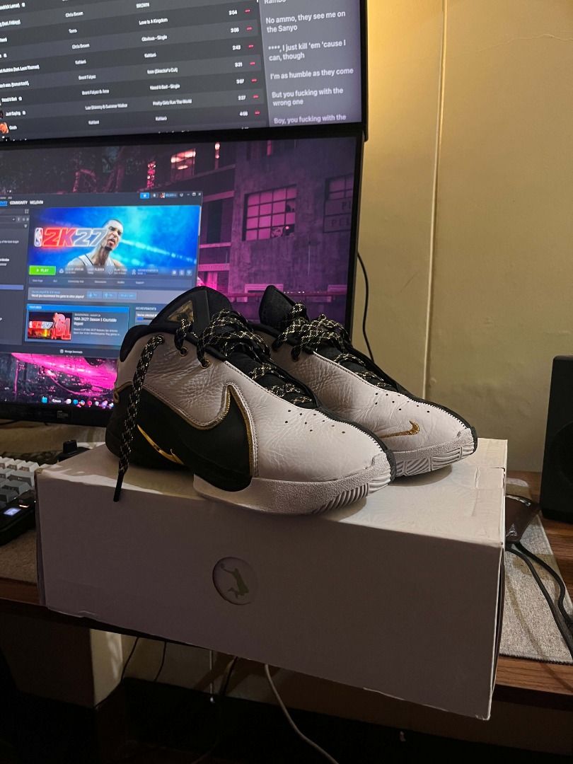 Nike LeBron 22 "Mogul" (Category: Sneakers) located in Caloocan City. Submitted by fiercephoenix_d8ecda (Listing ID 1470304097, Image 3). Description: 8.5 US M Excellent condition, needs light cleaning only W/ box no receipt Bought for Php xx,xxx slight nego Issue/s: Light sole sep near toe Creases.