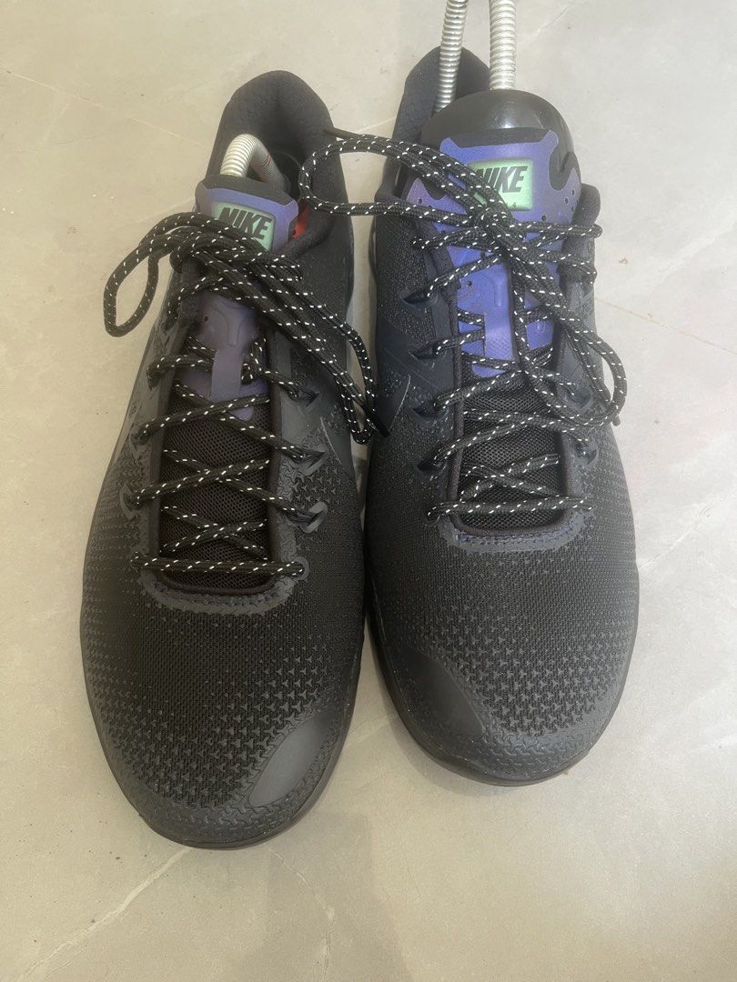 Nike Metcon 4 Black Training Shoes (Category: Sneakers) located in Bulacan. Submitted by jhemieee (Listing ID 1470189709, Image 3). Description: - Brand/Model: Nike Metcon 4 training shoes - Size US 11 - Color: Black with iridescent heel accents and patterned laces - Features: Bright orange insoles with intact material tags, durable rubber outsoles - Condition: Clean pair, good tread condition underneath - Ideal for: Cross-training and gym workou