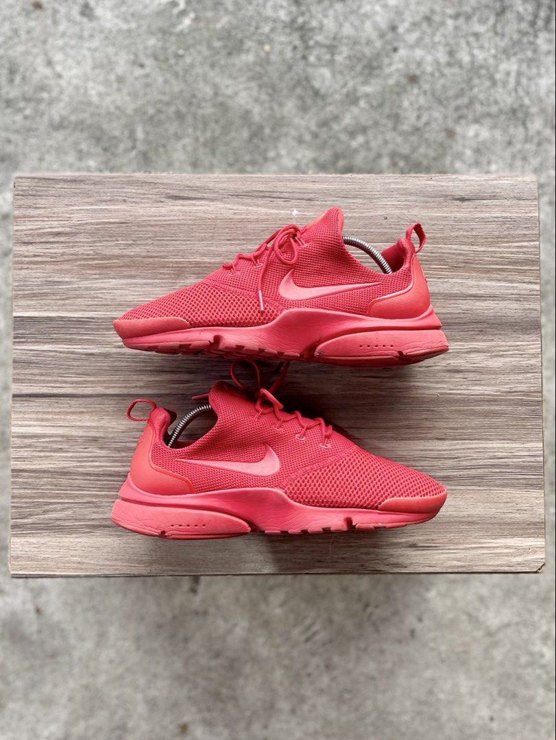 Nike Presto Fly - "Triple Red" (Category: Sneakers) located in Manila. Submitted by wearvox (Listing ID 1470151566, Image 1). Description: Size: US 8 / EUR 41 Price: 1,300 plus sf.