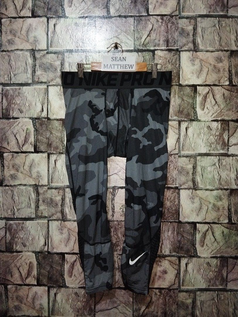 Nike Pro 3/4 Training Compression Tights (Category: Activewear) located in Los Banos. Submitted by streetthrift_ph (Listing ID 1470348222, Image 1). Description: Nike Pro 3/4 Training Compression Tights Medium on tag Excellent condition * Minimal hairline crack sa swoosh logo check last 2 photos (Barely noticeable) Price : 1480 only Free Shipping! Payment first ✅ Mop : Gcash only Courier : J&T Express 📍 Los Baños Laguna Thanks!.