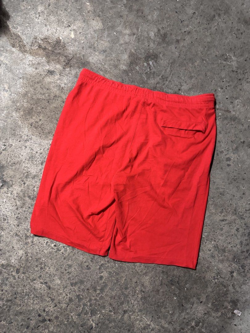 Nike red short (Category: Shorts) located in Pasig City. Submitted by dripthrift1600 (Listing ID 1470315684, Image 2). Description: - Nike red short - Good condition - Issue: Needwash - Sizes: Xl - Dimes: 36x21.