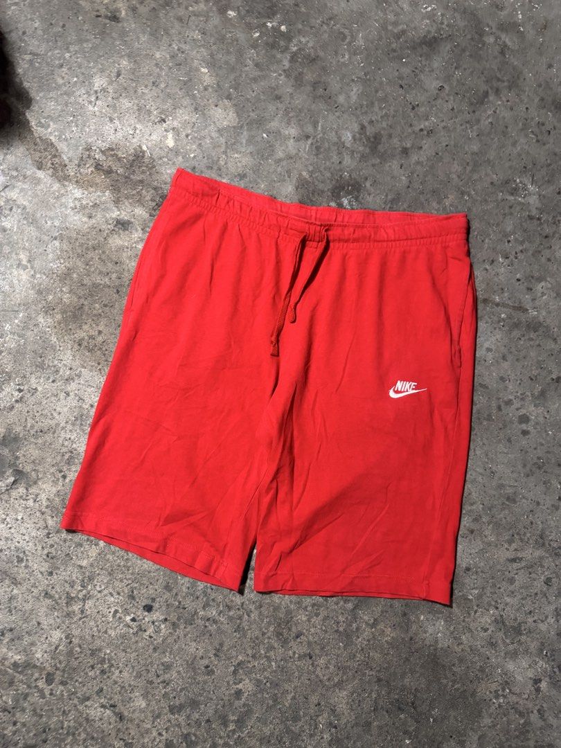 Nike red short (Category: Shorts) located in Pasig City. Submitted by dripthrift1600 (Listing ID 1470315684, Image 1). Description: - Nike red short - Good condition - Issue: Needwash - Sizes: Xl - Dimes: 36x21.