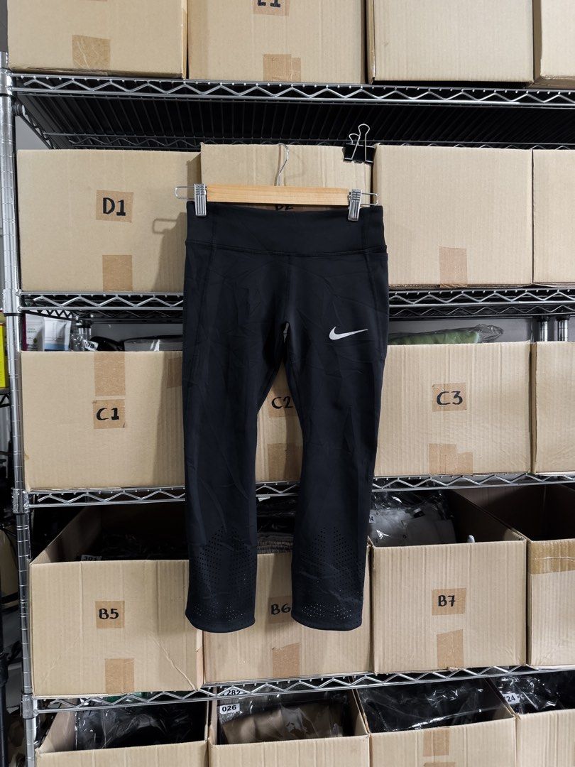 Nike running leggings (Category: Activewear) located in Digos. Submitted by appareall (Listing ID 1470215205, Image 1). Description: Size 25-26.