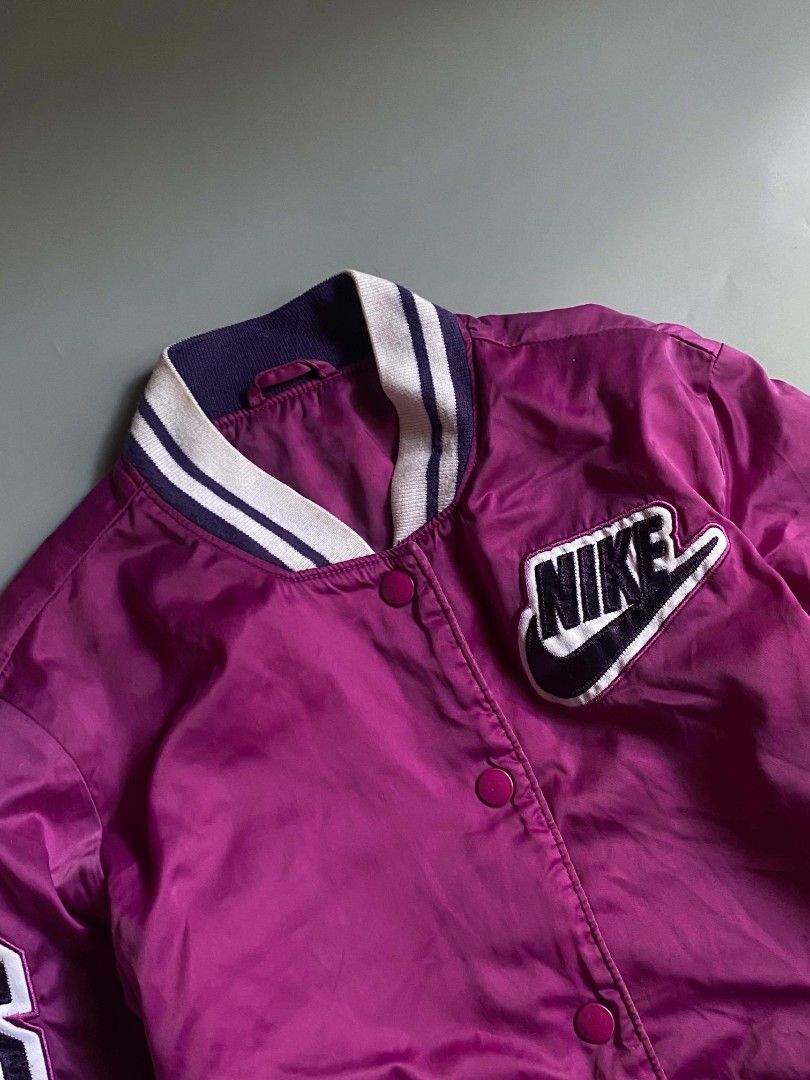 Nike satin varsity or bomber jacket (Category: Coats, Jackets and Outerwear) located in Angeles City. Submitted by ian.thrift_ph (Listing ID 1470181841, Image 2). Description: W18 L23 Youth Need Wash.