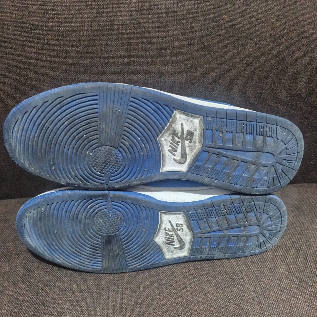 Nike SB Dunk Low Fruity Pack Blue Raspberry (Category: Sneakers) located in San Pedro. Submitted by reynardkurtnavela (Listing ID 1470292125, Image 3). Description: PAKIBASA MUNA!! Size 8.5-9us/ 42 euro Excellent condition Slight sign of usage No shoe tag bawal sa maselan Ukay shoes Authenticity not guarantee P1,100 only. add shipping fee sa malayo.