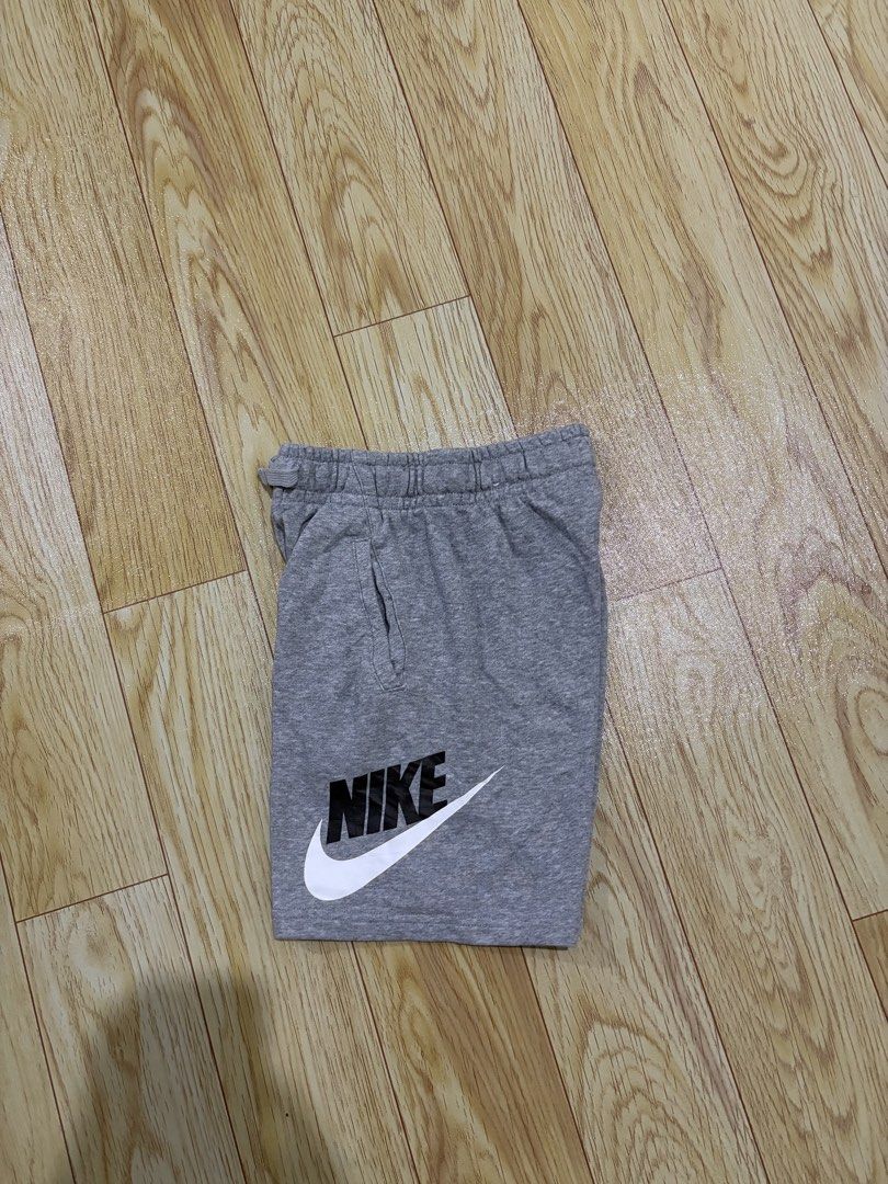 Nike Shorts Bundle Grey and Black Sweatshorts (Category: Shorts) located in Caloocan City. Submitted by jerichotad22965 (Listing ID 1470196657, Image 3). Description: - Bundle includes 2 pairs of Nike sweatshorts (Grey and Black) - Made with super soft, breathable cotton blend fabric - Features a comfortable elastic waistband with adjustable drawstrings - Convenient deep side pockets for your essentials - Styled with a large Nike swoosh and logo 