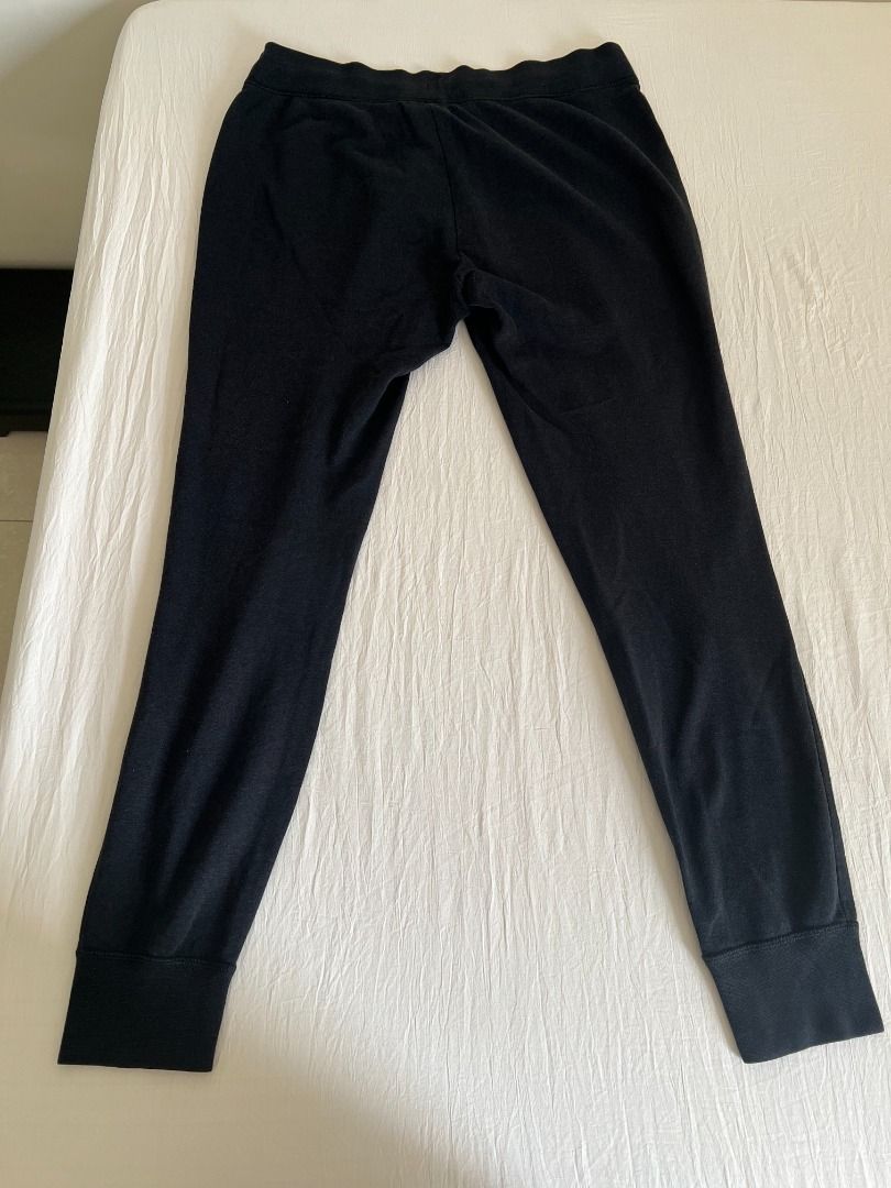 Nike Slim-Fit Fleece Sweat Pants (Category: Joggers) located in Manila. Submitted by jccheapdeclutters (Listing ID 1470212848, Image 2). Description: FOR SALE ONLY Nike Slim-Fit Fleece Sweat Pants Tag Size: Large Condition: Good (8.5/10) Issue: spot repair on left knee side, but not too obvious when worn Dimensions: 38" x 16"-19" (can be really stretched beyond) – Selling price: ₱149 RFS: decluttering – MOP: GCash or BPI fund transfer MOD: Lalamo