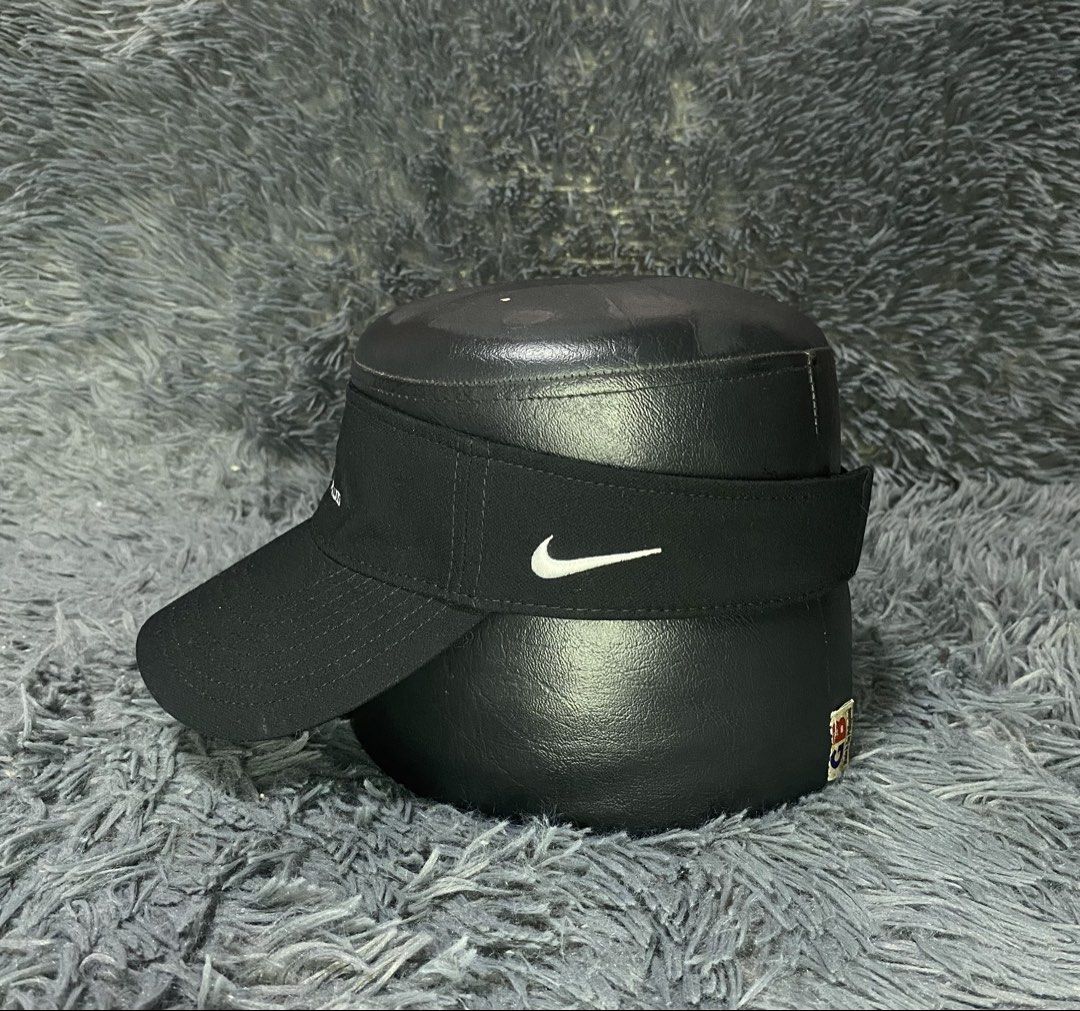Nike sun visor Johnnie walker cap (Category: Announcements) located in Pozorrubio. Submitted by thrifttownph (Listing ID 1470215467, Image 3). Description: Nike sun visor Johnnie walker cap One size fits all No issues Color rate:9.8/10 Good condition Price📨📥 Loc:pangasinan📌.
