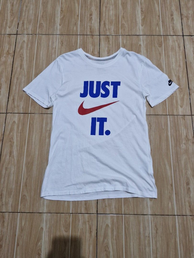 Nike Tee (Category: Tshirts & Polo Shirts ) located in Antipolo. Submitted by kentoy6666 (Listing ID 1470305475, Image 2). Description: .