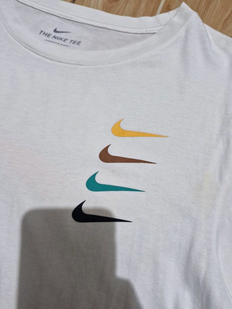 Nike Tee Multiple Swoosh (Category: Tshirts & Polo Shirts ) located in Antipolo. Submitted by kentoy6666 (Listing ID 1470305903, Image 3). Description: .