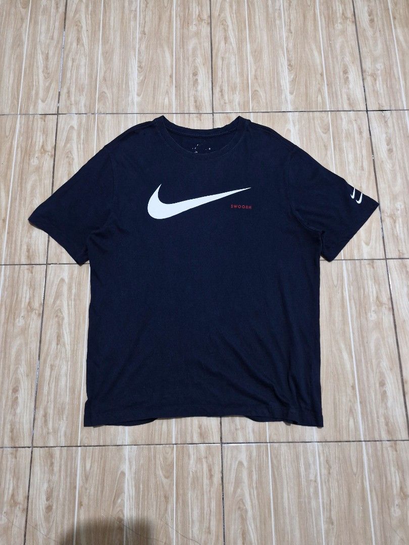 Nike Tee Swoosh (Category: Tshirts & Polo Shirts ) located in Antipolo. Submitted by kentoy6666 (Listing ID 1470303652, Image 2). Description: .