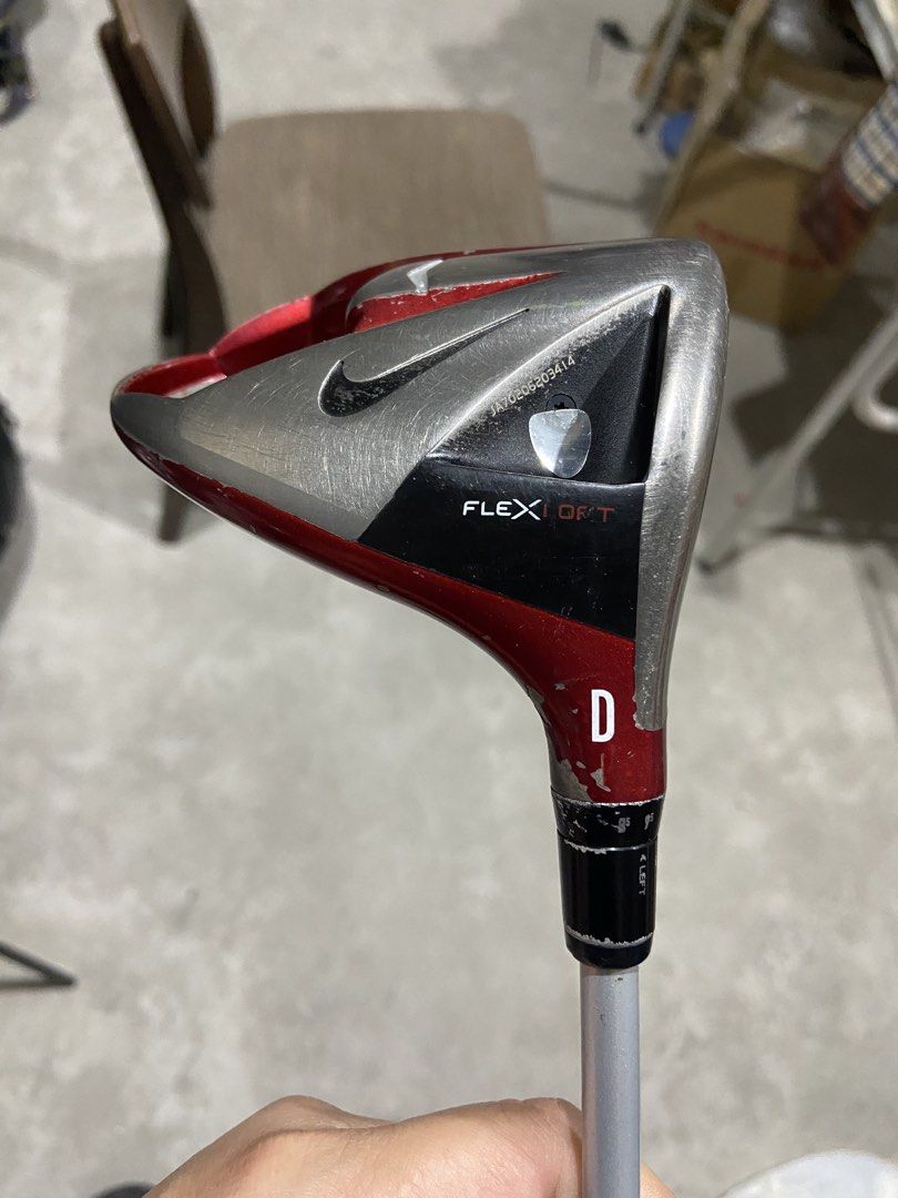 Nike VR_S Covert Driver, flex S (Category: Golf) located in San Pedro. Submitted by trisheljas_japansurplus (Listing ID 1470220487, Image 2). Description: 📍For Sale📍 Nike VR_S Covert Driver, Flex S Right handed Nike Golf’s first cavity-back adjustable driver. Graphite shaft 📌MISSING cosmetic badge/plate insert from the inner cavity back on the sole.📌 Location📍Filinvest Homesite brgy bagong silang san pedro laguna .