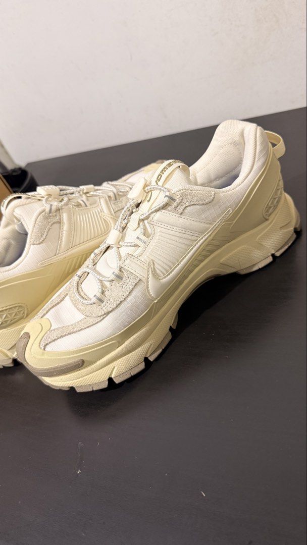 Nike Zoom Vomero 5 Roam Sail Light Bone (Category: Sneakers) located in Makati City. Submitted by t3rdiii (Listing ID 1470198295, Image 2). Description: Nike Zoom Vomero Roam – Brand New 👟 Color: Pale Ivory / Pale Ivory – Light Khaki Size: US 7.5 / EUR 40.5 / 25.5 cm Brand new with box 📦 Never worn. RFS: Too chunky for me 💰 4500 – negotiable 🔄 Open for barter — just offer! PM if interested. 😊 - Brand new / Original Nike Zoom Vomero 5 Roam - 