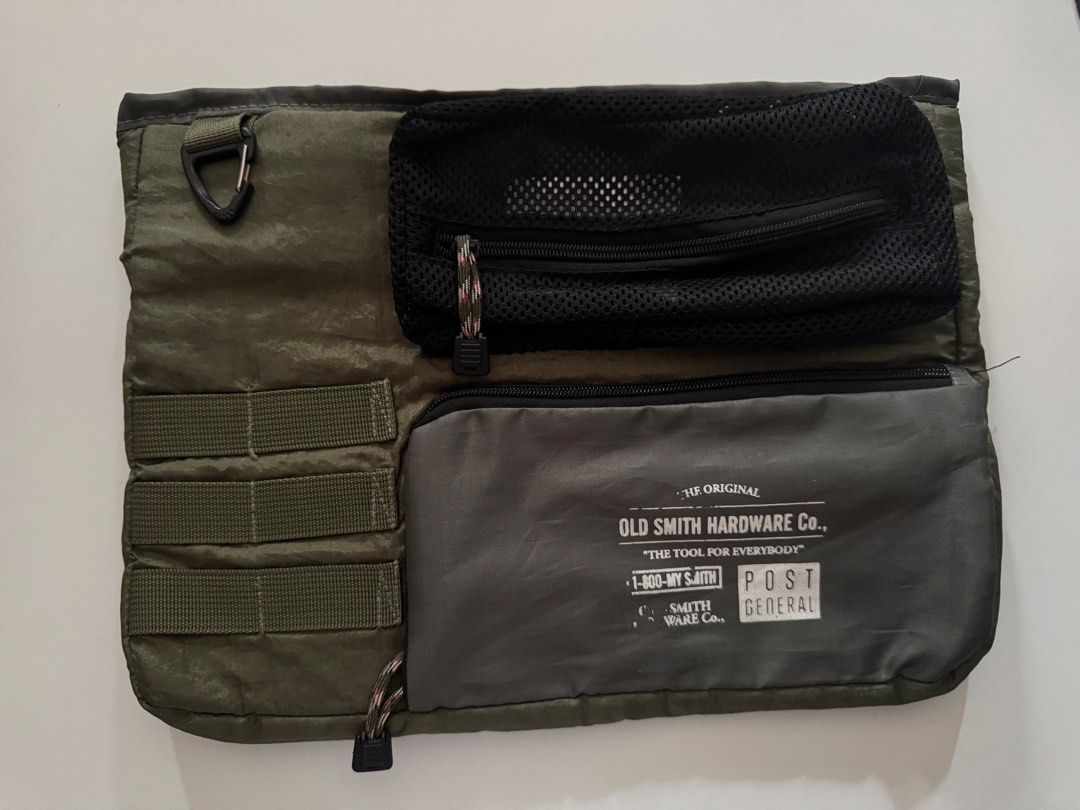 Niko And… Laptop Case 13 Inches (Category: Laptop Bags & Sleeves) located in Quezon City. Submitted by aa_shinobi (Listing ID 1470349037, Image 2). Description: - has 2 pockets for charger, earphones, and pens - has a carabiner and straps to add carabiner for hanging things - velcro - price is negotiable - rfs: upgrading laptop .