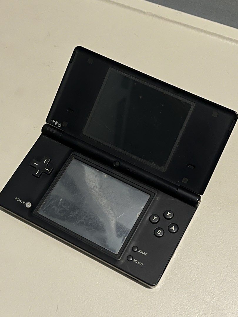 Nintendo Dsi (Category: Nintendo) located in Manila. Submitted by milamartina123 (Listing ID 1470349167, Image 2). Description: tested buttons at screen, working naman except L and R issue nasa pic with battery and pen good for parts as is selling! tondo, manila loc no return/refund once settled.