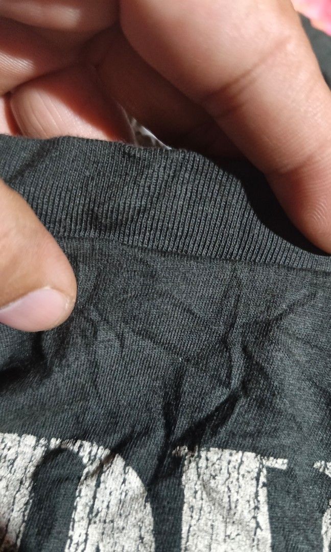 Nirvana (Category: Activewear) located in Manila. Submitted by kuyawelfind (Listing ID 1470170149, Image 3). Description: single stitch all the way fit large to xl no issue 22 width 29 length.