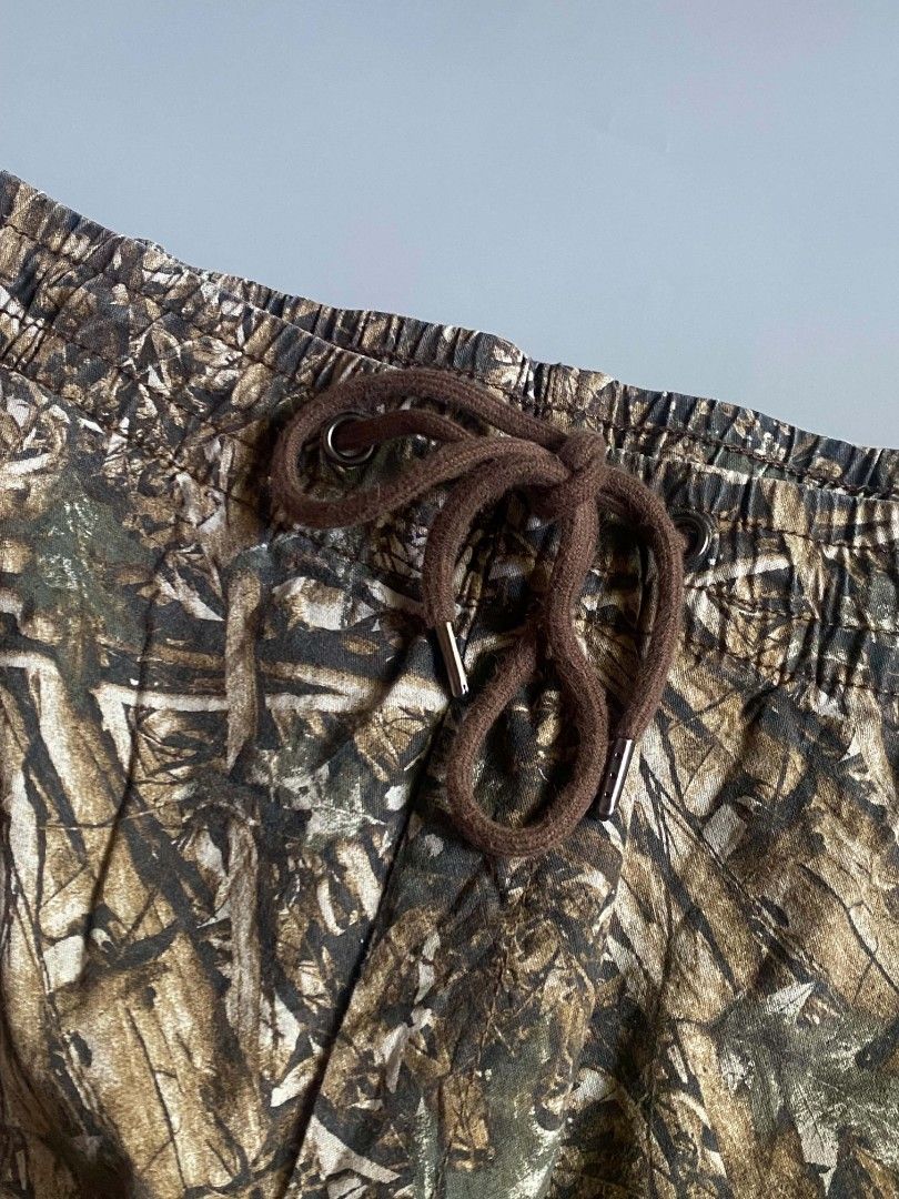 No Boundaries Realtree Short (Category: Shorts) located in Angeles City. Submitted by ian.thrift_ph (Listing ID 1470192446, Image 2). Description: 35 Adjustable L 16 Excellent Condition.