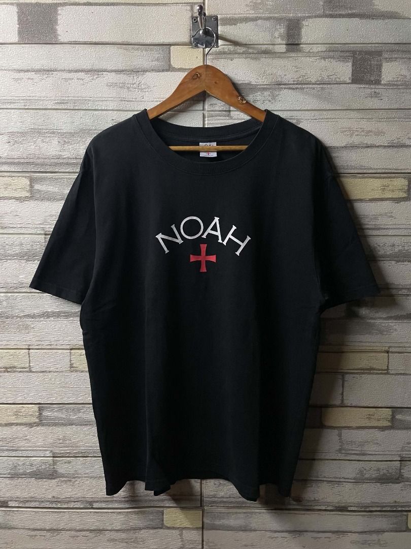 Noah Arch NYC Core Logo Black Shirt (Category: Tshirts & Polo Shirts ) located in Cainta. Submitted by baddieshop.mnl (Listing ID 1470281933, Image 1). Description: Excellent condition No issues Authentic and Complete Tags Size: Large Dimension: 23x29.