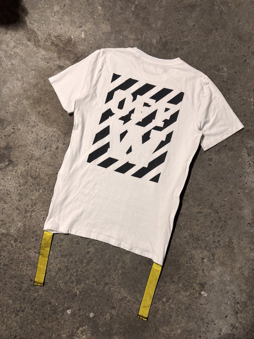 Off white (Category: Tshirts & Polo Shirts ) located in Pasig City. Submitted by dripthrift1600 (Listing ID 1470312912, Image 2). Description: - Offwhite - Good condition - Issue: Needwash - Sizes: L - Dimes: 21x28.