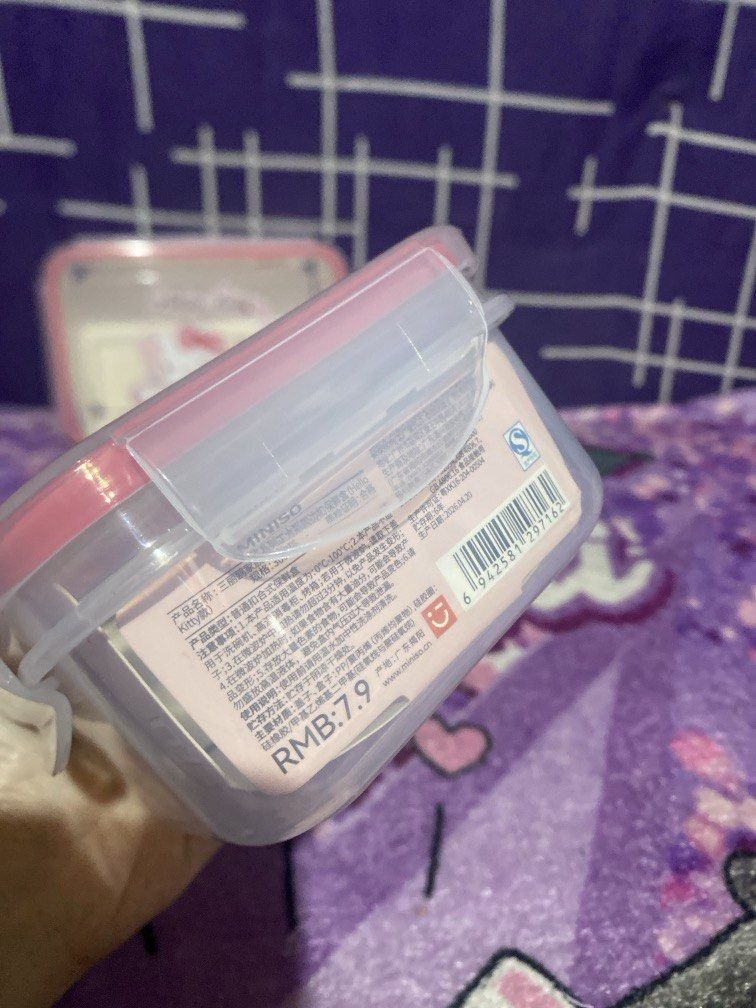 Official from Miniso Hello Kitty Tupperware Set (Category: Character Goods) located in Bulacan. Submitted by cute.finds.ph (Listing ID 1470269991, Image 2). Description: —OFFICIAL FROM MINISO —similar to lock & lock —2pcs/ set.