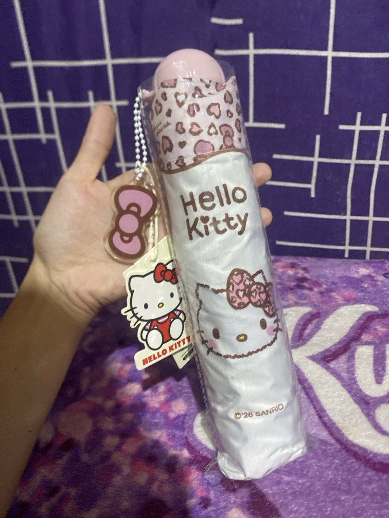 Official/ Licensed Hello Kitty Pink Leopard Manual Umbrella (Category: Character Goods) located in Bulacan. Submitted by cute.finds.ph (Listing ID 1470213790, Image 1). Description: .