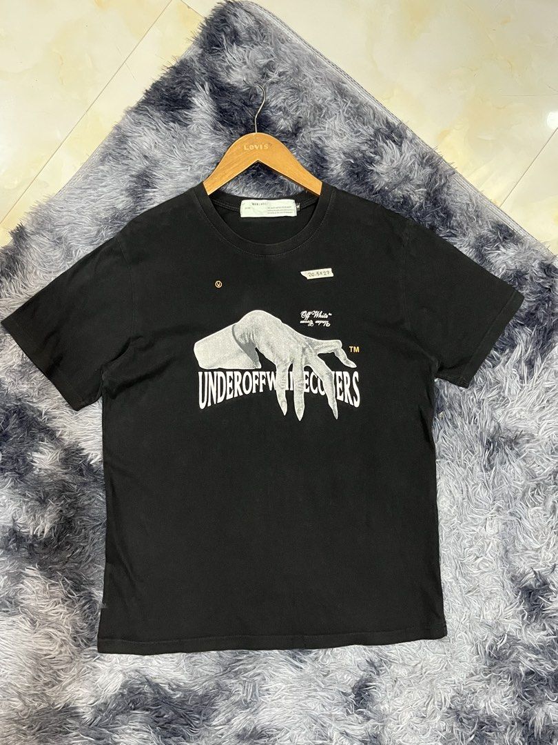 Off-white tshirt (Category: Tshirts & Polo Shirts ) located in Manila. Submitted by cjcuevas_05 (Listing ID 1470175895, Image 1). Description: 📍Tanza Cavite Dimes: 20.5x27 Color rate: 9.5 or better GCASH ONLY, can ship thru JnT/orange check out .