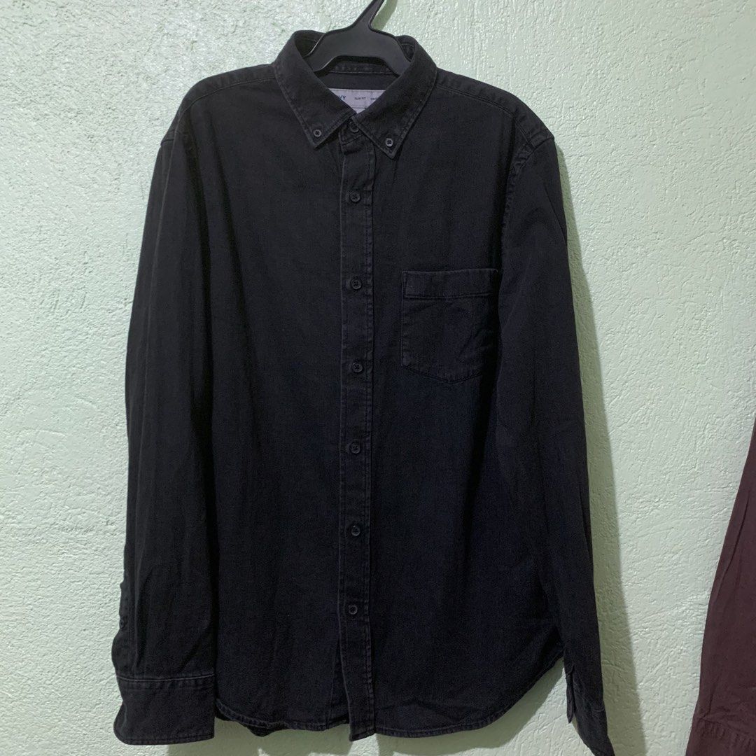 Old Navy Longsleeves (Category: Tshirts & Polo Shirts ) located in Camalig. Submitted by ryrilim (Listing ID 1470294193, Image 3). Description: 🎄🎅Decluttering 2026 Pre-Christmas Sale! 🎉🎊 📦Shipping will be shouldered by the buyer 🚚 Courier: J&T 🏧 BDO or G Cash Style it like a true fashionista with H&M, GAP, Old Navy, A&F, Redwood, Uniqlo, J. Crew and any other trendy brands just for less than 250 pesos. .