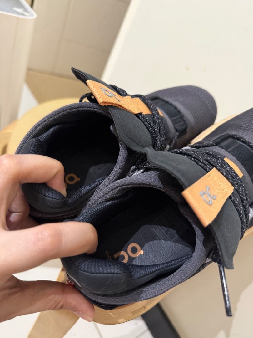 On Cloudnova Eclipse Savannah (Category: Sneakers) located in Mandaluyong City. Submitted by lessiejouise (Listing ID 1470267069, Image 3). Description: On Cloudnova Eclipse Savannah US-bought. Rarely used. US W7 EU 38 Php 3000 Pick-up at Pioneer, Mandaluyong Shipping via GrabExpress/Lalamove c/o buyer.