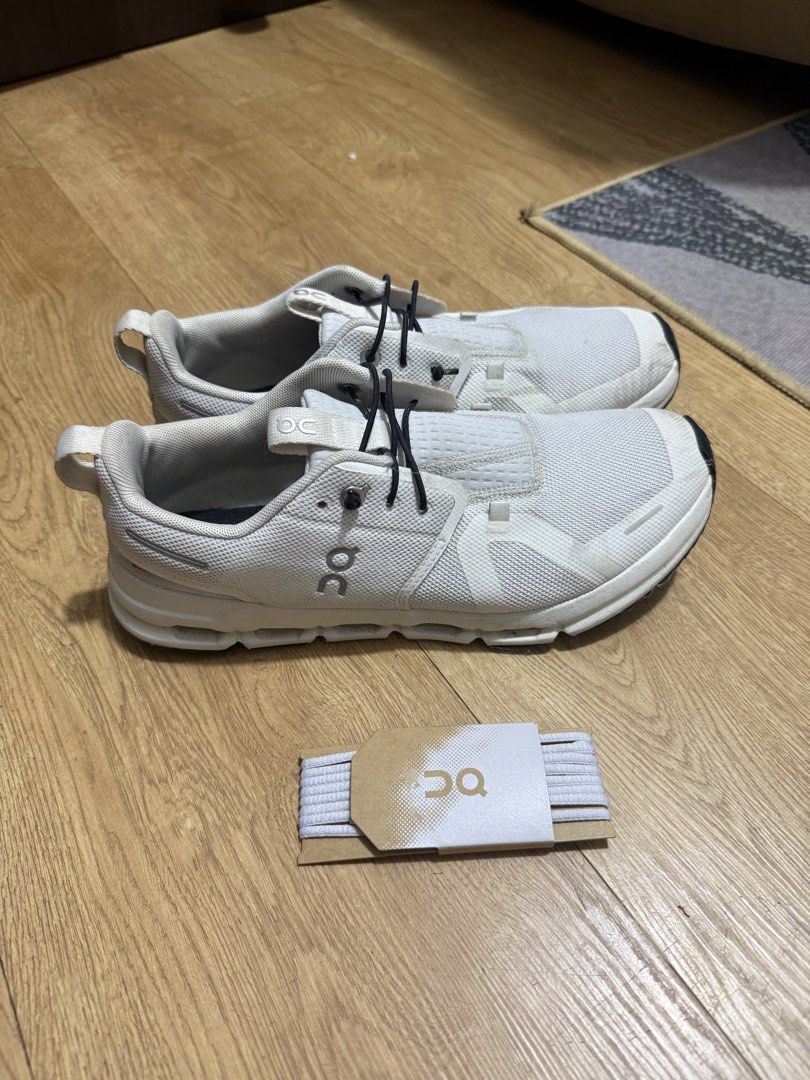 On Cloudsky White Running Shoes EU 39 (Category: Sneakers) located in Taguig. Submitted by shanmabasa (Listing ID 1470336541, Image 3). Description: - Brand: On Cloudsky - Color: White with black outsole and On branding - Size: US 6.5 / UK 6 / EU 39 / CM 24.1 - Condition: Minor signs of wear on the mesh and toe caps - Features: Swiss-engineered design, comfortable for everyday walking and running - Laces: Speed lacing system installed, plus an ex