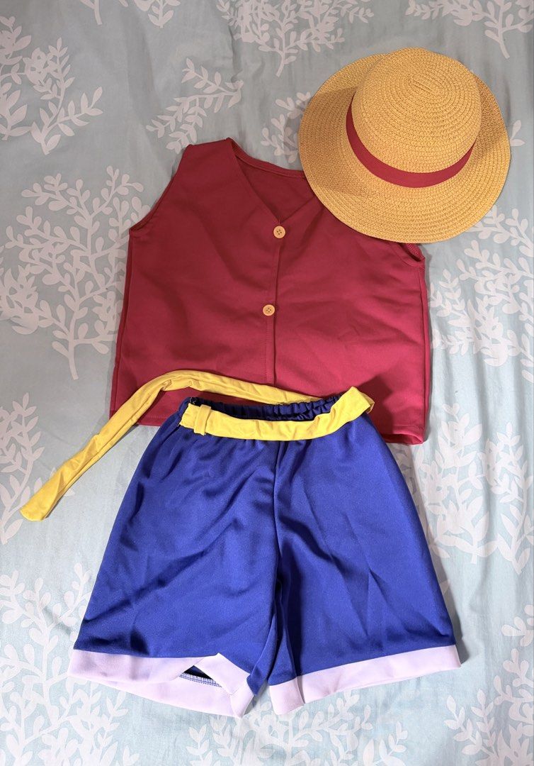 One Piece Luffy Costume w/ hat (Category: Babies & Kids Fashion) located in Davao. Submitted by yuanmax (Listing ID 1470157746, Image 1). Description: One Piece Luffy Costume w/ Hat 250 w/ minimal flaw (pills at the back) Size: Medium (4-6years old) Top Length: 17 inches Location: Davao City SF shouldered by buyer.