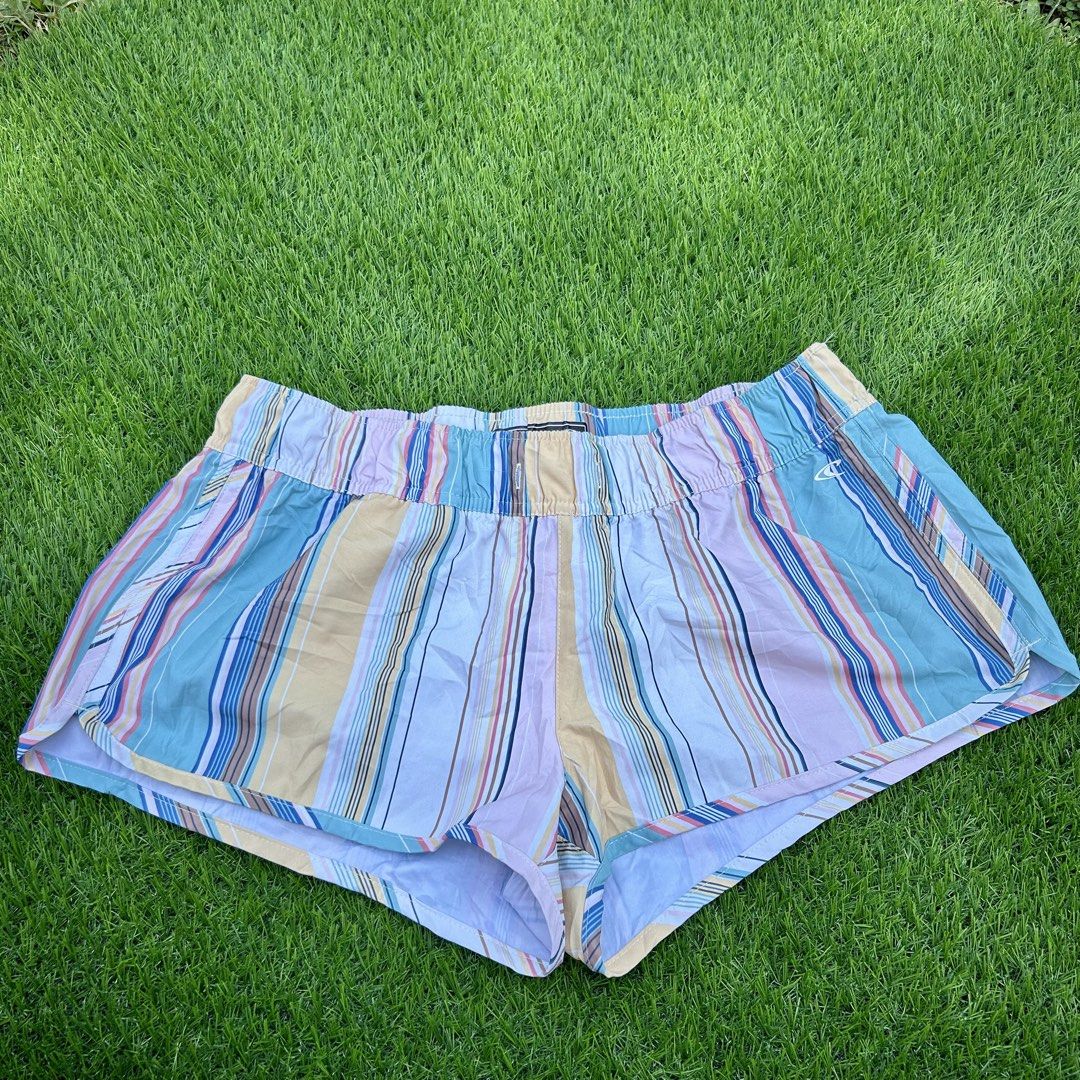 Oneill Laney 2 (Category: Shorts) located in Talisay. Submitted by sdnyrosee (Listing ID 1470312762, Image 1). Description: issue no lace but with garter ra.