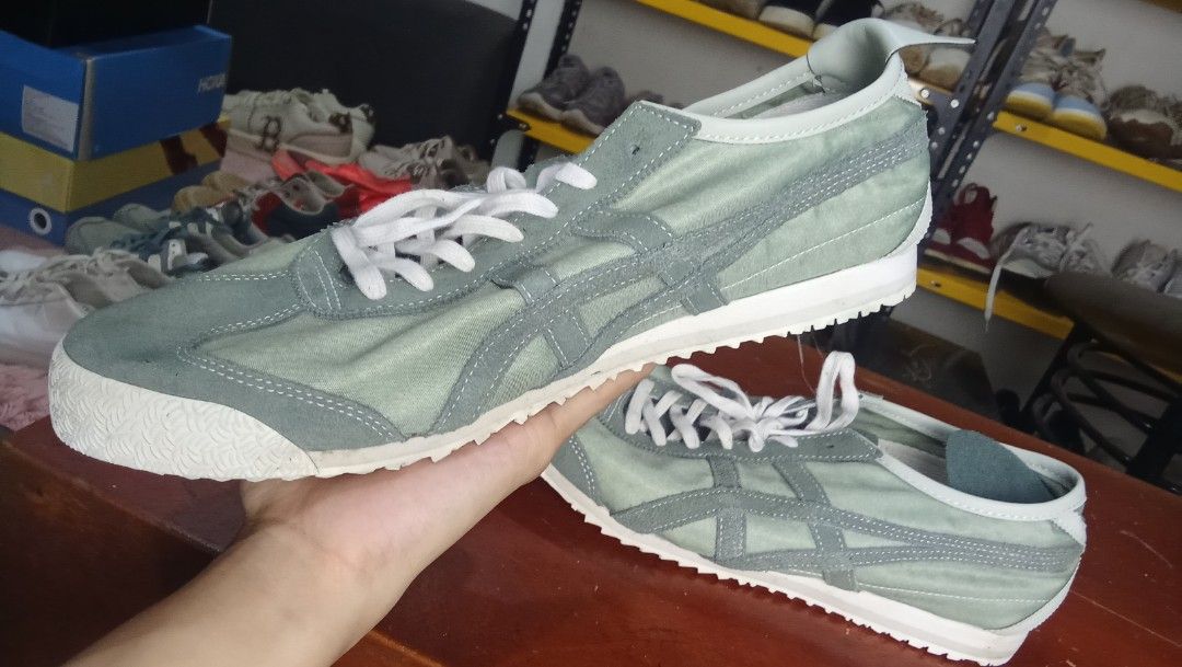 Onitsuka Mexico 🐯 (Category: Sneakers) located in Cainta. Submitted by wichaelthriftstall (Listing ID 1470307629, Image 2). Description: size 11 euro 45 28.5cm location Cainta Rizal (Sto.Domingo) payment first before equipped rules. for meet up only dito lang po: Uncle John's Riverside Ortigas Extension near SM East Ortigas. mode of payment - gcash,maya, maribank,gotyme and more. mode of shipping - j&t,lalamove,joyride,grab,angkas padala, jrs, L