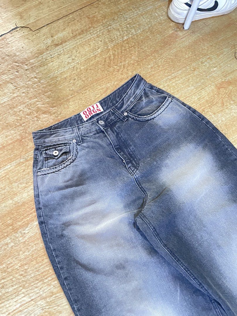 OOTJ BAGGY PANTS (Category: Jeans) located in Manila. Submitted by cbthrift (Listing ID 1470145232, Image 3). Description: OOTJ Black Wash Baggy Pants Width: 31-32 Length: 43 Thigh: 14 Hem: 10 issue: distress sa hem Loc: Naga City, Bicol Courier🚚: J&T Express 400+sf.