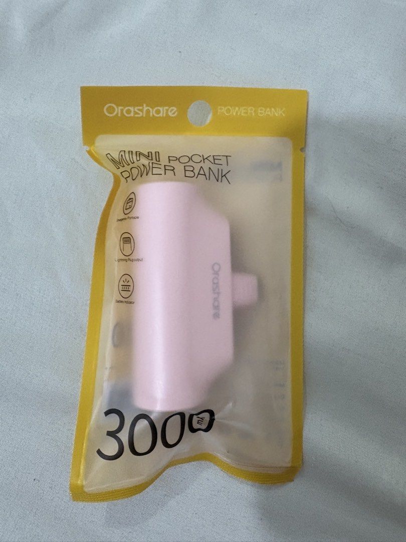 Orashare pocket powerbank (lightning) (Category: Batteries & Power Banks) located in Manila. Submitted by jai_declutters (Listing ID 1470312824, Image 1). Description: Unopened Lightning adapter Mop: gcash / maribank Mod: jnt/lalamove.