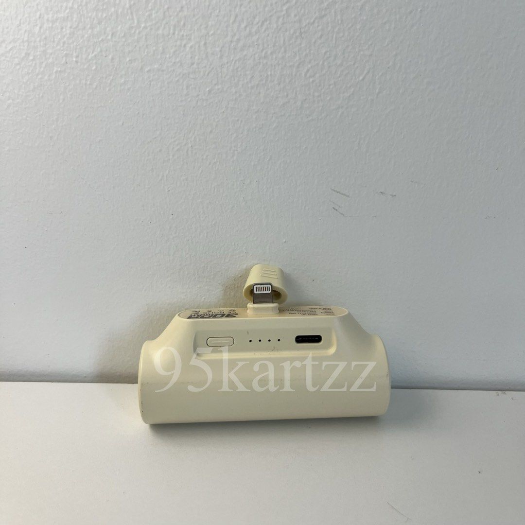Orashare Powerbank (Category: Batteries & Power Banks) located in Cabanatuan. Submitted by 95kartzz (Listing ID 1470185963, Image 3). Description: No original box included. 3000 mAh MOP: Go tyme or Maribank MOD: Lalamove or J&T LOCATION: Cabanatuan City, N.E.