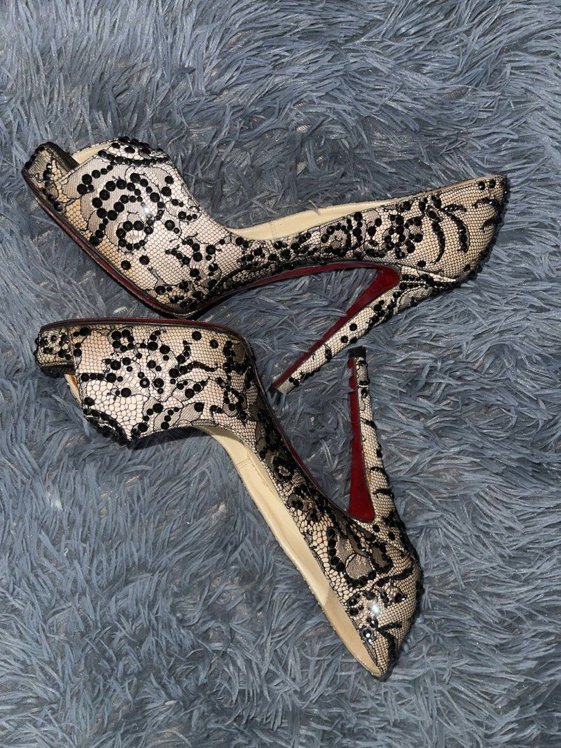 original christian louboutin high heels (Category: Heels) located in Rodriguez. Submitted by annenrtz (Listing ID 1470189631, Image 1). Description: Barely used (3 times only) no box i lost the box bit its 100% original .