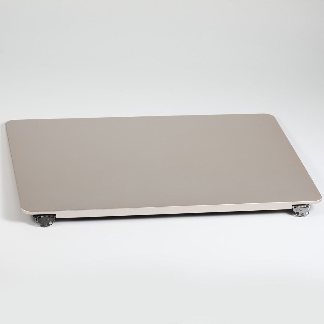 Original Display For MacBook Air A2681 M2 (Category: Laptops & Notebooks) located in Quezon City. Submitted by jakewinrat86766 (Listing ID 1470160344, Image 3). Description: Original display Apple MacBook Air M2. Open box. Has an issue, on a white screen has a tiny bug in the center of a display like 2 pixels. Price is already discounted. LOCATION: Meetup Malaria Metroplaza Mall North Caloocan City only. Pickup via Lalamove or any express courier