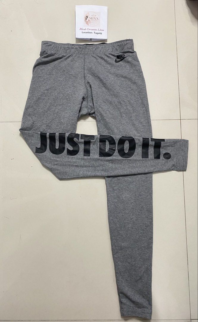 Original Nike Just Do It Grey Leggings Size S (Category: Activewear) located in Taguig. Submitted by mixxstuffsshopii (Listing ID 1470346357, Image 2). Description: 👉Original Nike Leg-A-See Just Do It Dri-FIT Leggings Small for Women 👉Price: 980 👉Size - L: 34"/ W- 24"-28"Stretch 👉Very Good Condition 👉Location: Central Signal Taguig.