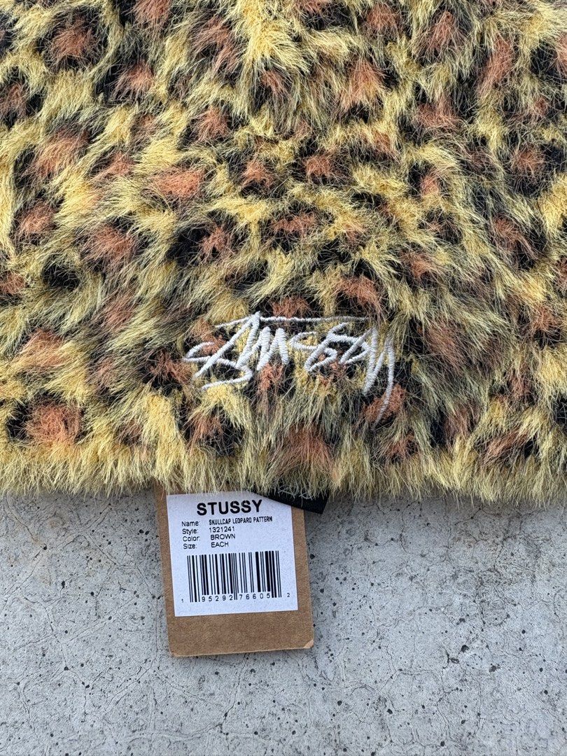 ORIGINAL STUSSY BEANIE (Category: Coats, Jackets and Outerwear) located in Caloocan City. Submitted by teriyakijawnz (Listing ID 1470143813, Image 3). Description: ORIGINAL STUSSY BEANIE BRAND NEW W/ TAG AND PAPER BAG.