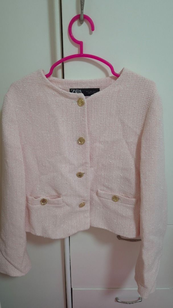 Original Zara Pink Tweed Jacket (Preloved) (Category: Coats, Jackets and Outerwear) located in Cavite. Submitted by yrdce (Listing ID 1470322246, Image 1). Description: Original , bought in Zara store (price almost 4k) Worn once Size small Baby Pink RFS decluttering.