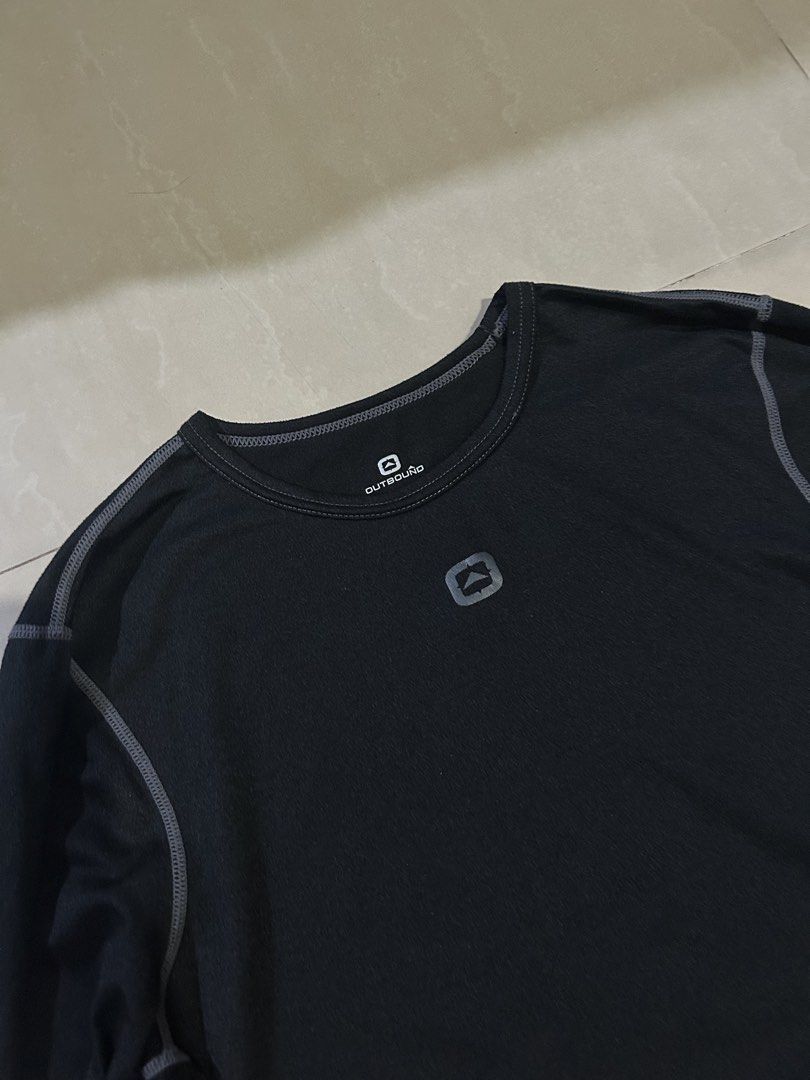 Outbound Black Long Sleeve Thermal Base Layer Shirt (Category: Longsleeves) located in San Fernando. Submitted by thrift_lang_ni_kim (Listing ID 1470326871, Image 2). Description: ⬇️ DETAILS ⬇️ Outbound Black Long Sleeve Thermal Base Layer Shirt DIMENSIONS (INCHES) Width:19.5 Length:26 Best fit: S to M Color rate:9/10 Condition/Issue:Good condi Mine: ₱250 Minimum increment: ₱50 Already washed and ready to wear. 📌 Please check all photos carefull
