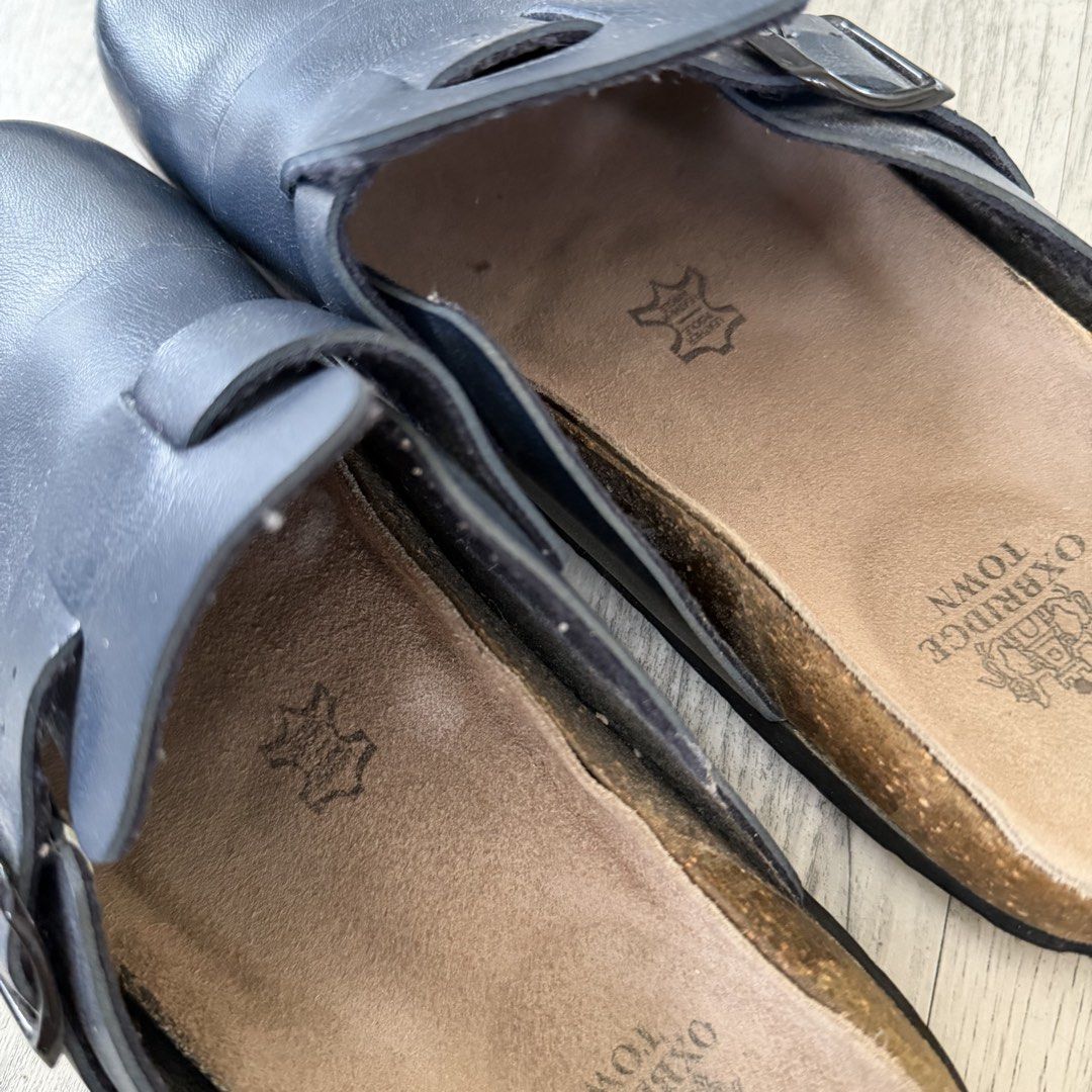 Oxbridge Town Clogs (Category: Sneakers) located in Manila. Submitted by wornagainstudios2 (Listing ID 1470225734, Image 3). Description: .